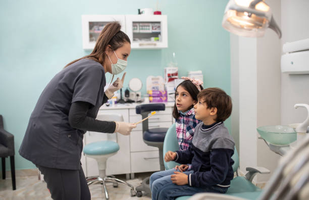 Best Veneers and Lumineers  in Richgrove, CA